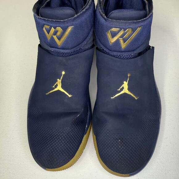 Jordan Other - Jordan Why‎ Not Zer0.1 Blue and Gold Westbrook size 10 shoe